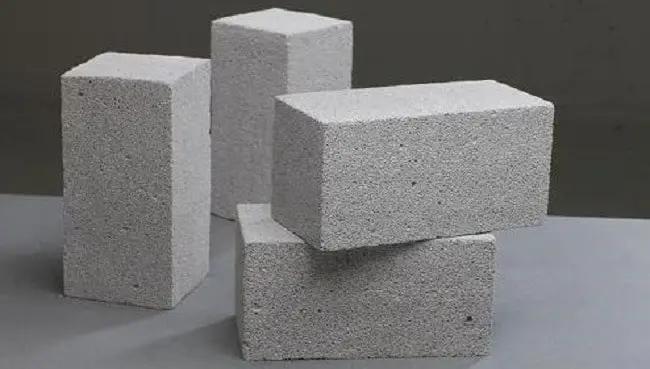 briques